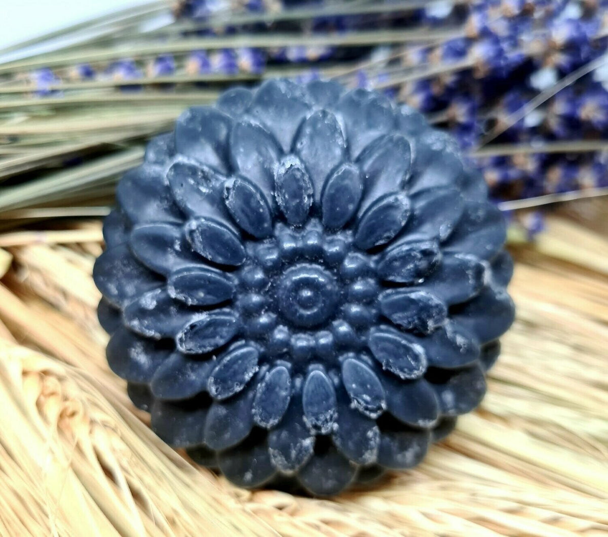 Bio Rasierseife mit Aktivkohle