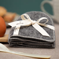 anthrazit_Eierwaermer_Loden_Haube-10