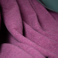 lodendecke-schurwolle-warme_wolldecke-beere-rosa-8
