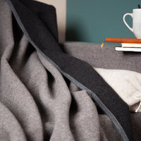 lodendecke-schurwolle-warme_wolldecke-braun-6