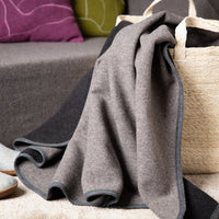 lodendecke-schurwolle-warme_wolldecke-braun-8