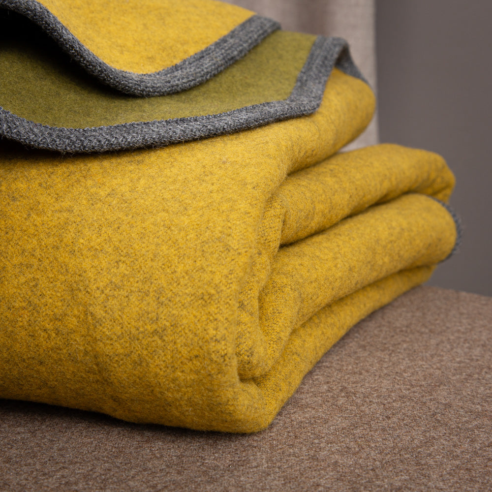 wolldecke-lodendecke-reine_schurwolle-grun_gelb-3