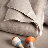 Babydecke-Merinowolle-extraweich-ungefaerbt-21