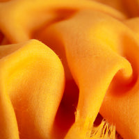 Huachfeiner_Wollschal-Merinowolle-gelb-2