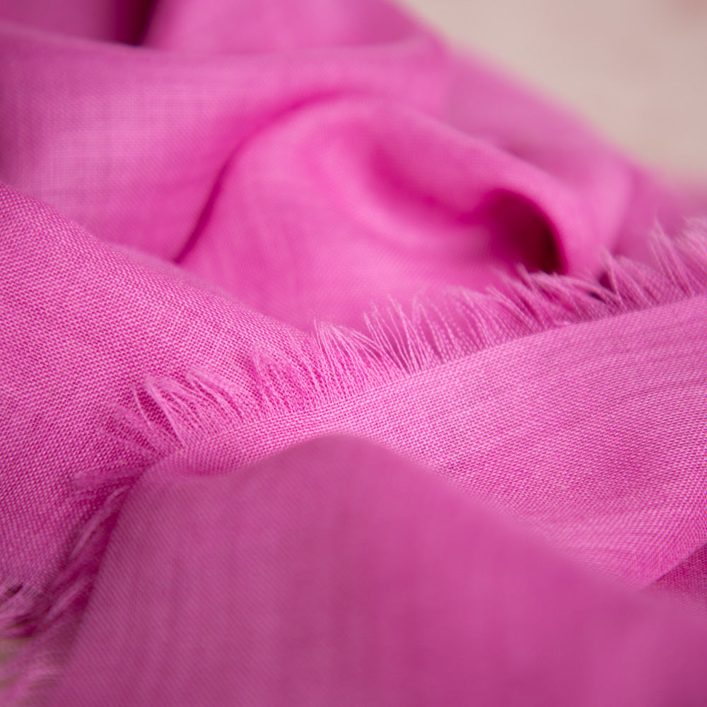 Huachfeiner_Wollschal-Merinowolle-pink-5
