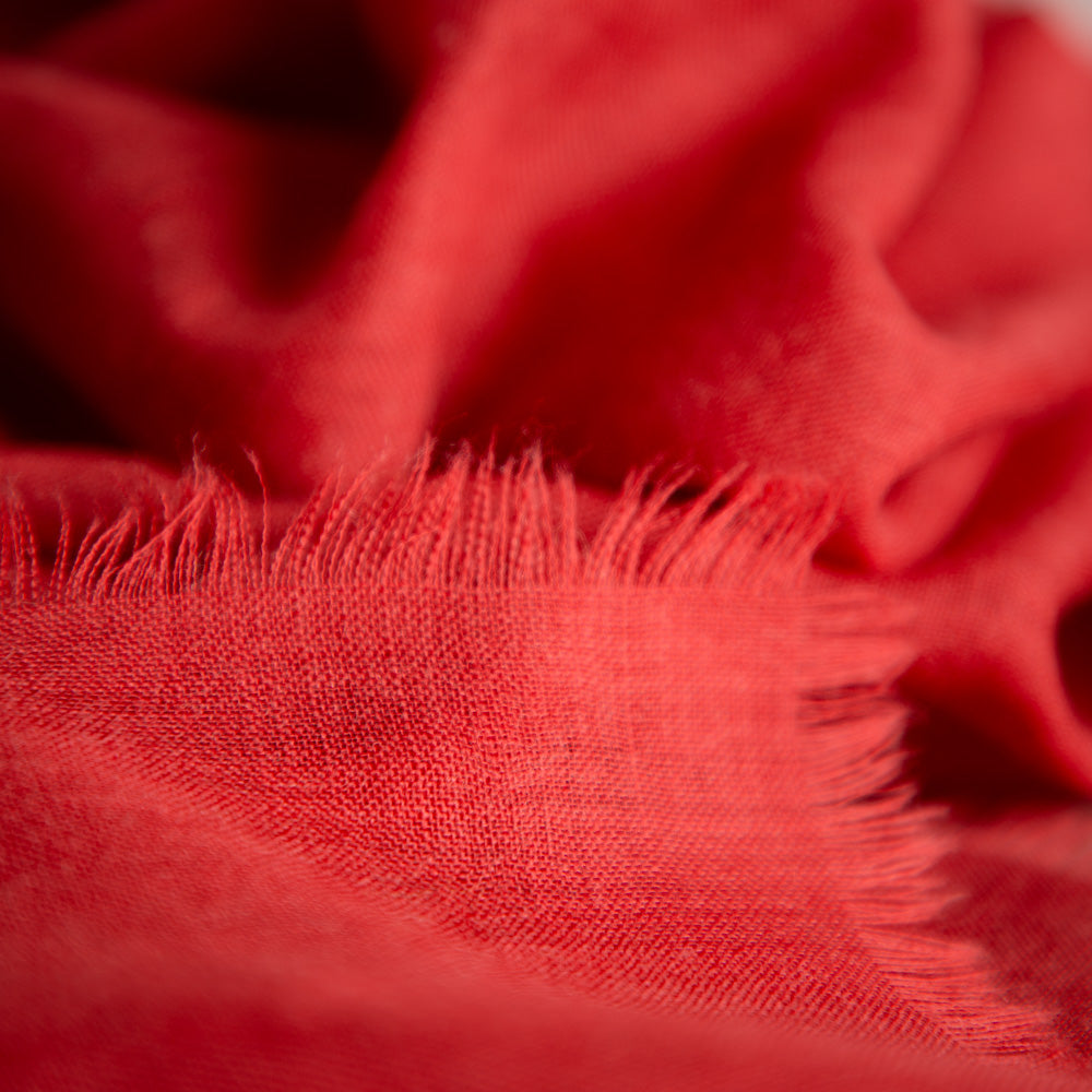 Huachfeiner_Wollschal-Merinowolle-rot-4