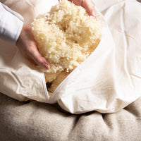 Hundedonut_MongolischeMerinowolle-Naturfuellung_grau-beige-11_d2ddc099-a4f6-4f81-bbbc-ad58d633984a