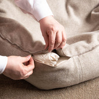 Hundedonut_MongolischeMerinowolle-Naturfuellung_grau-beige-12