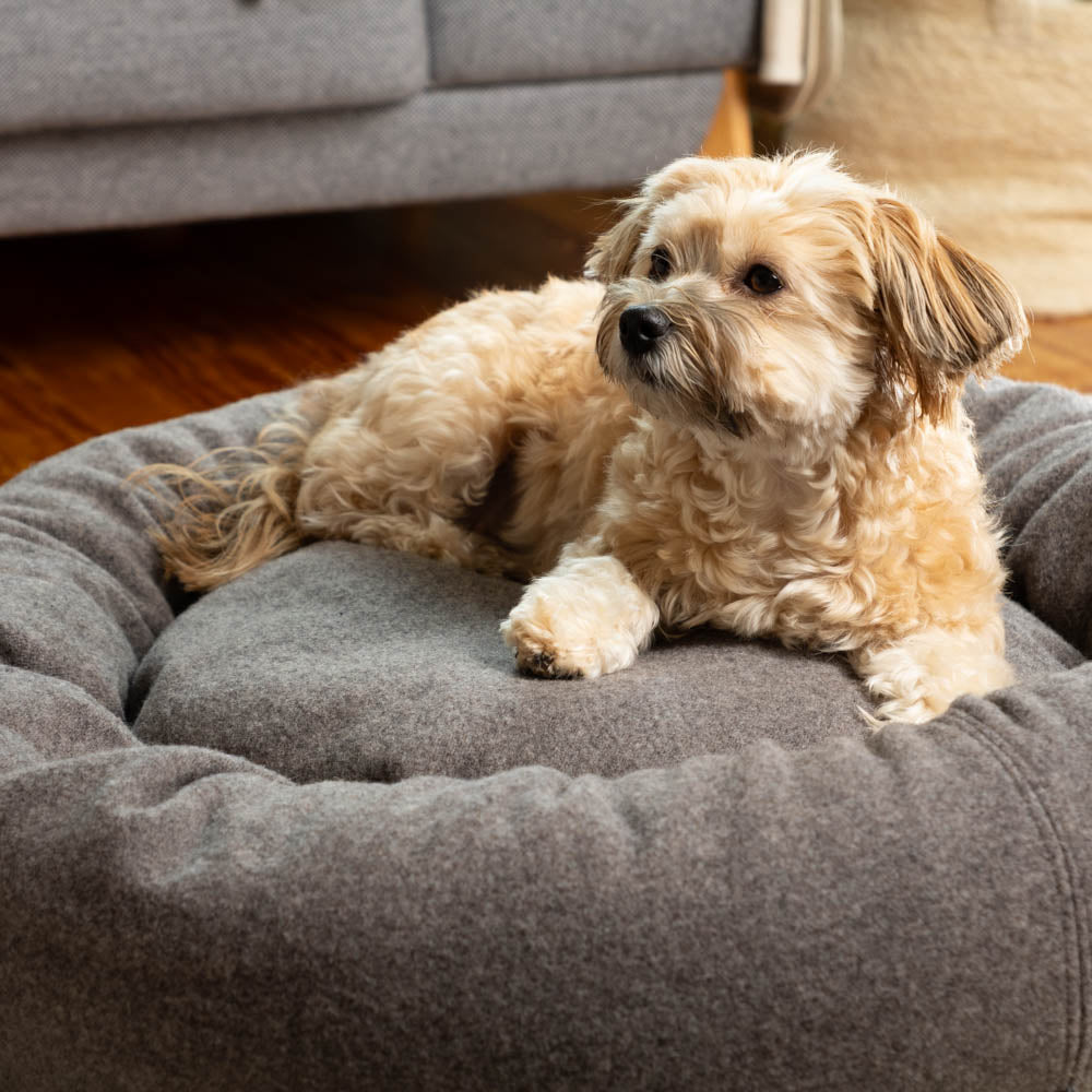 Hundedonut_Schurwolle_Loden_Naturfuellung_Wolle_Dinkelspelz_braun-9