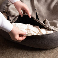 Hundedonut_reineSchurwolle-Naturfuellung_braun-12