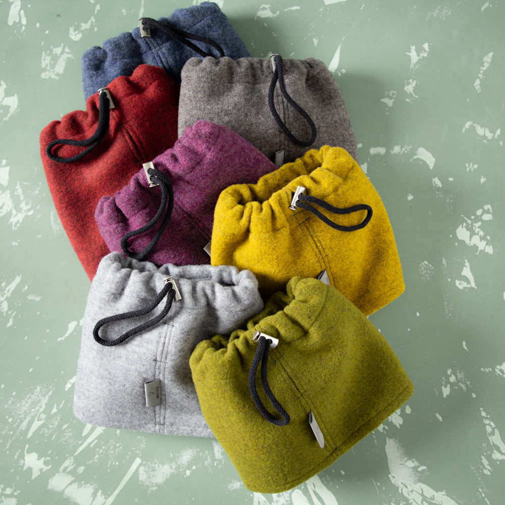 Hundeloop-Schurwolle-Loden-weich-warm-atmungsaktiv-ohneplastik-verschiedeneFarben-2