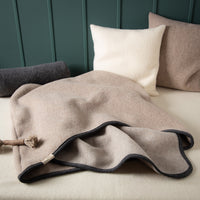 Hundeschlafsack aus mongolischer Merinowolle