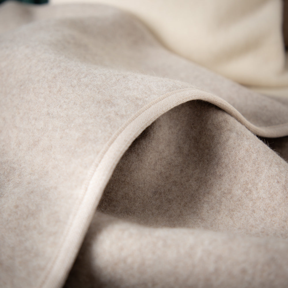 Hundeschlafsack aus mongolischer Merinowolle