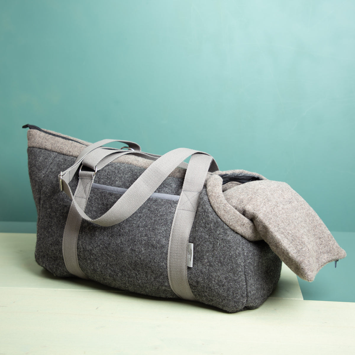 Hundetasche_Schurwolle_-plastikfrei_-braun-5_00da688a-749b-4a28-be78-87a24f7d95b4