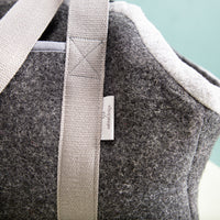 Hundetasche aus Loden grau_ Details - Henkel