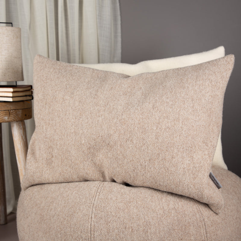 KIssen-Schurwolle-extra-dick-beige-1