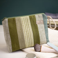 Kosmetiktasche-Damen-nahtur-design-No18-2_a23387db-34e7-4a0f-b580-ca0fb53813ec