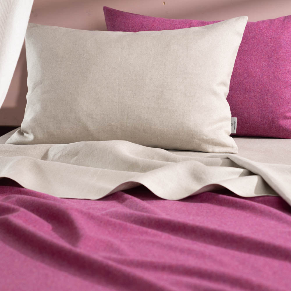 Kuehlende_Bettdecke_Leinen_Merinowolle_pink_2_von_7