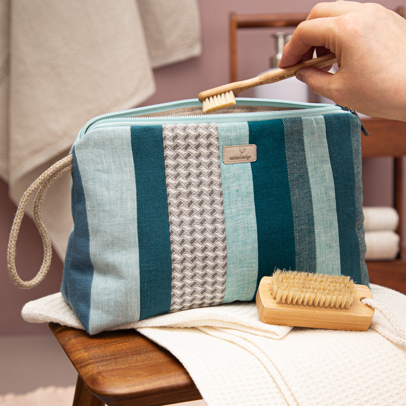 Kulturtasche_plastikfrei_gestreift_No-6_tuerkis-4