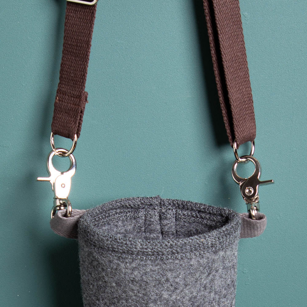 Leckerlitasche_Loden_Schurwolle_Leinentasche_Gurtband-4