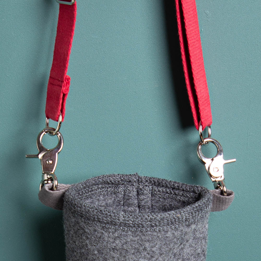 Leckerlitasche_Loden_Schurwolle_Leinentasche_Gurtband