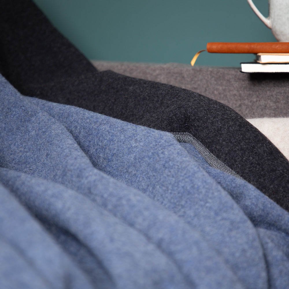 Warme Wolldecke |EINZELSTÜCK | blau | XL