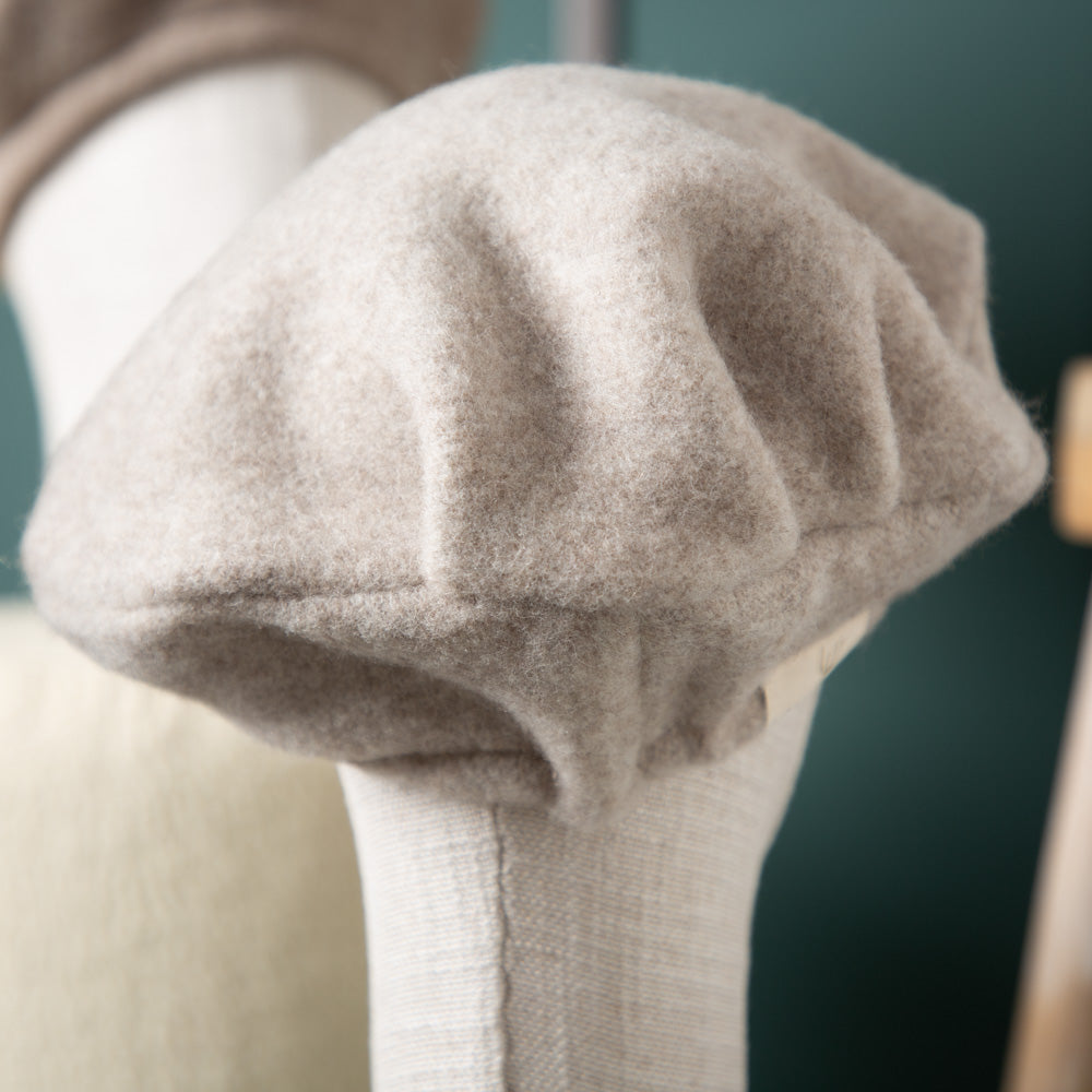 Muetze-Merinowolle-Baskenmuetze-beige-ungefaerbt-4