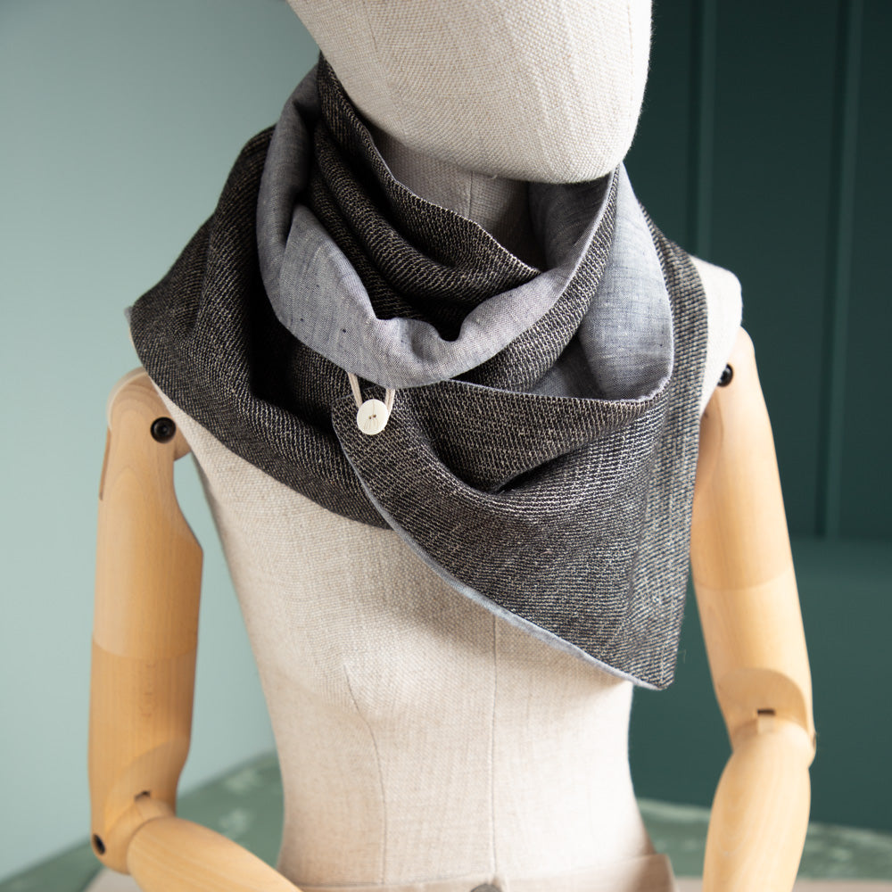 Schal_Wolle-Leinen_schwarz-blaugrau