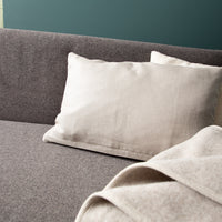 Sofakissen_40x60_cm_beige_Wolle_Naturfuellung-8