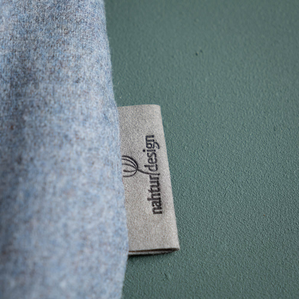 Strampelsack_Pucksack__Merinowolle_Feinloden_hellblau_4_von_5