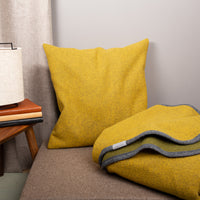 Wolldecke_Kuschelkissen-reine_Schurwolle-Set-7