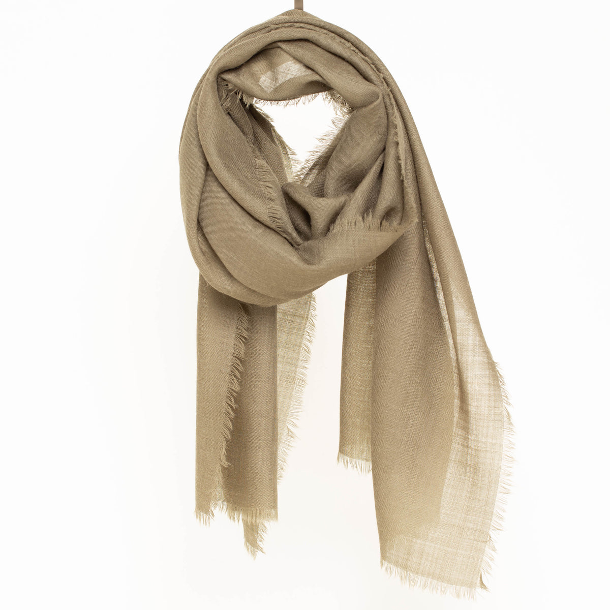 hauchzarter Schal aus mulesingfreier Bio-Merinowolle - EINZELSTÜCK - braun