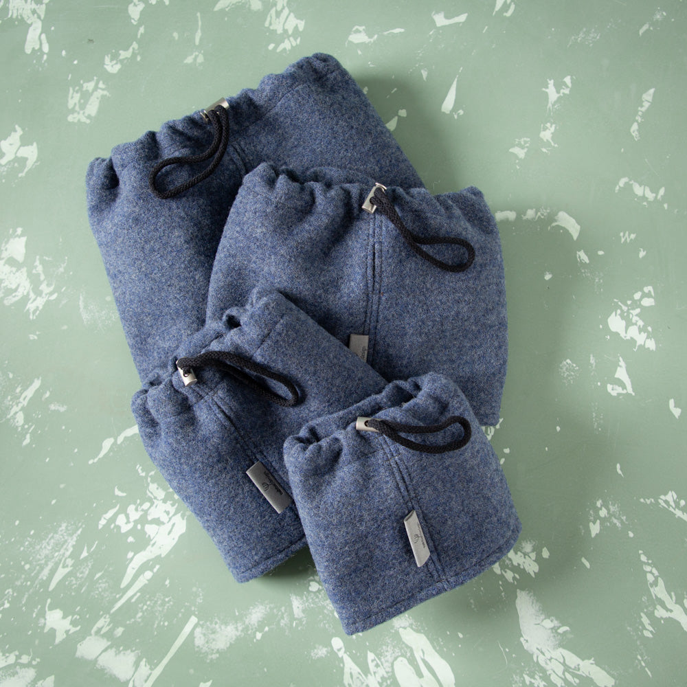 hundeloop-schurwolle-loden-weich-warm-atmungsaktiv-ohneplastik-blau-2