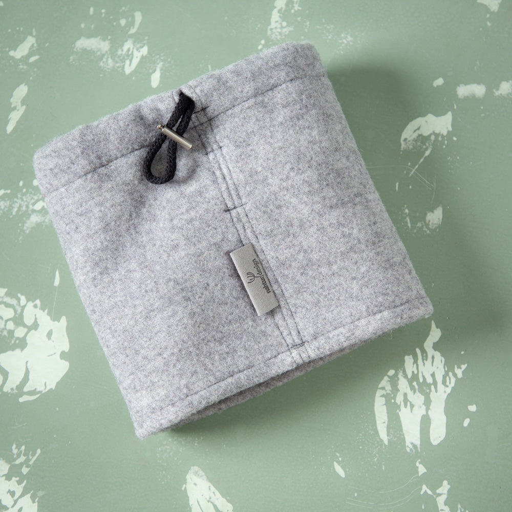 hundeloop-schurwolle-loden-weich-warm-atmungsaktiv-ohneplastik-grau-2