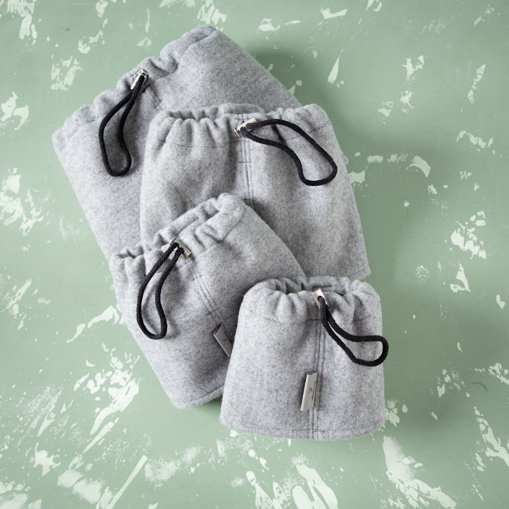 hundeloop-schurwolle-loden-weich-warm-atmungsaktiv-ohneplastik-grau-3