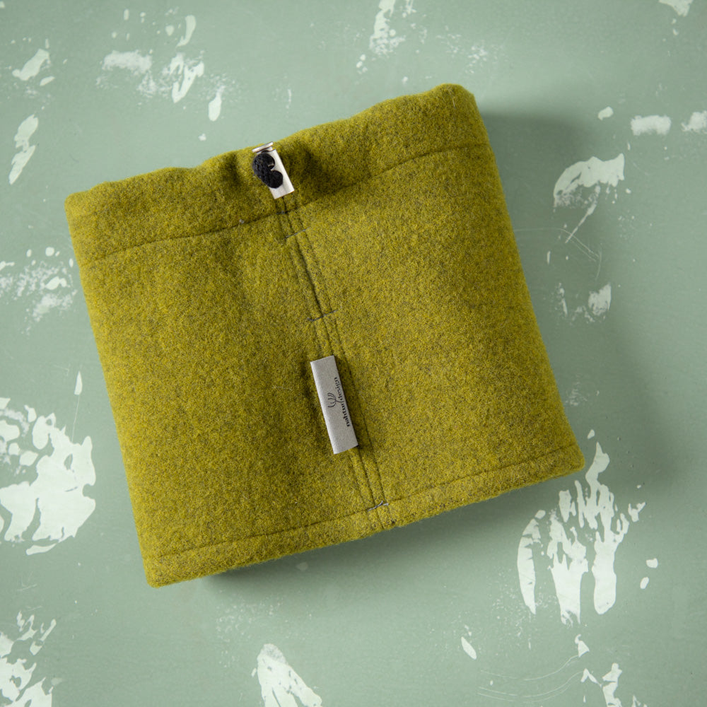 hundeloop-schurwolle-loden-weich-warm-atmungsaktiv-ohneplastik-gruen-2