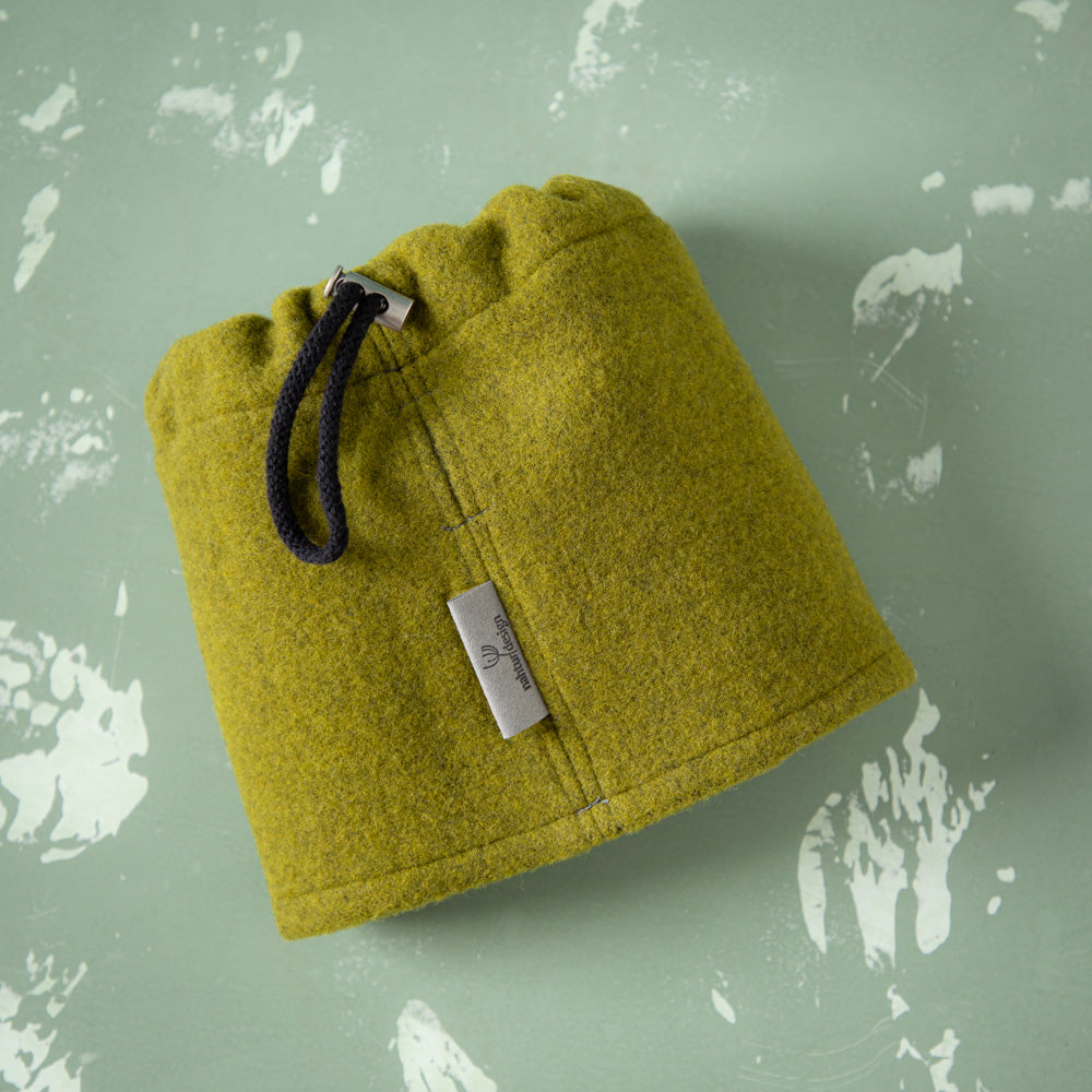 hundeloop-schurwolle-loden-weich-warm-atmungsaktiv-ohneplastik-gruen