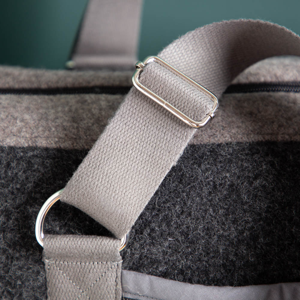 🐾 Hundetasche Anthrazit – 100 % Schurwolle Loden