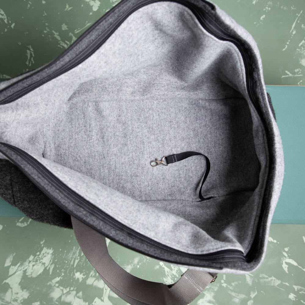 hundetasche_loden_schurwolle_dackel_grau-24
