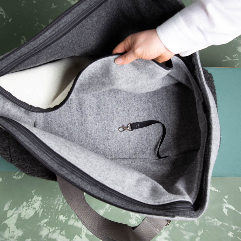 hundetasche_loden_schurwolle_dackel_grau-26