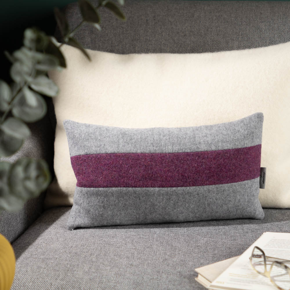 Kleines Kuschelkissen | Loden & Bioleinen | Wollfüllung | Unikat