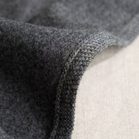 kuhlende_bettdecke_bioleinen_merinowolle_anthrazit_5_von_7