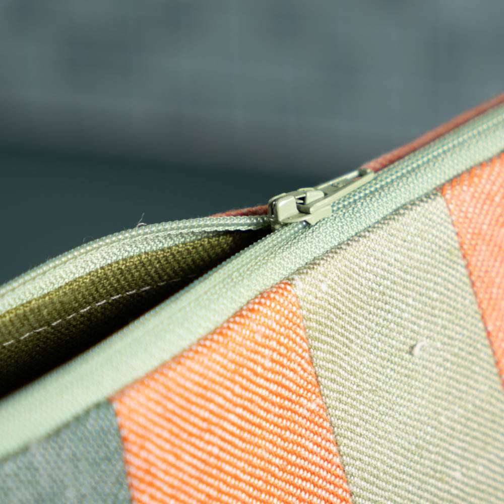kulturtaschen-set_aus_leinen_kulturtasche_und_kosmetiktaschen_unikat_set_15-17