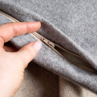 kuschelkissen_wollefullung_verschiedene_grossen_sofakissen_flauschloden_grau-4_95ff6243-a430-4911-a53a-2a468c3dc719