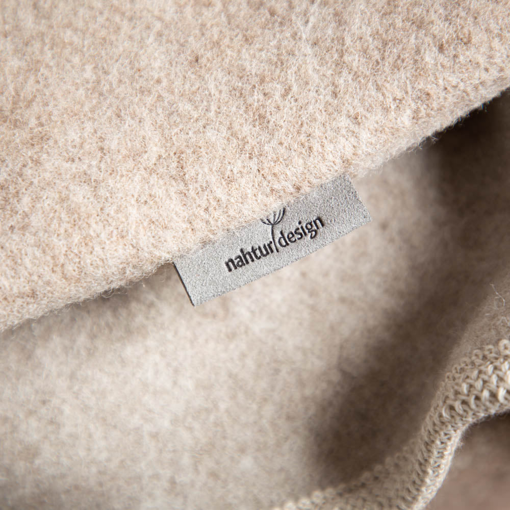 kuschelkissen_wollefullung_verschiedene_grossen_sofakissen_komfort_beige-3