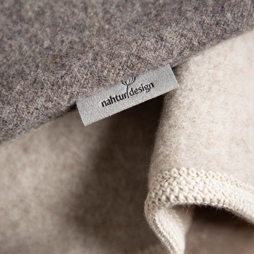 kuschelkissen_wollefullung_verschiedene_grossen_sofakissen_loden_braun-3_a95565fe-5ac9-40e5-b840-2c0a3db34e11