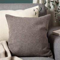 kuschelkissen_wollefullung_verschiedene_grossen_sofakissen_loden_braun