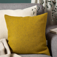 kuschelkissen_wollefullung_verschiedene_grossen_sofakissen_loden_curry_52af8307-d0f1-47d2-902d-e09ad31f2b0f