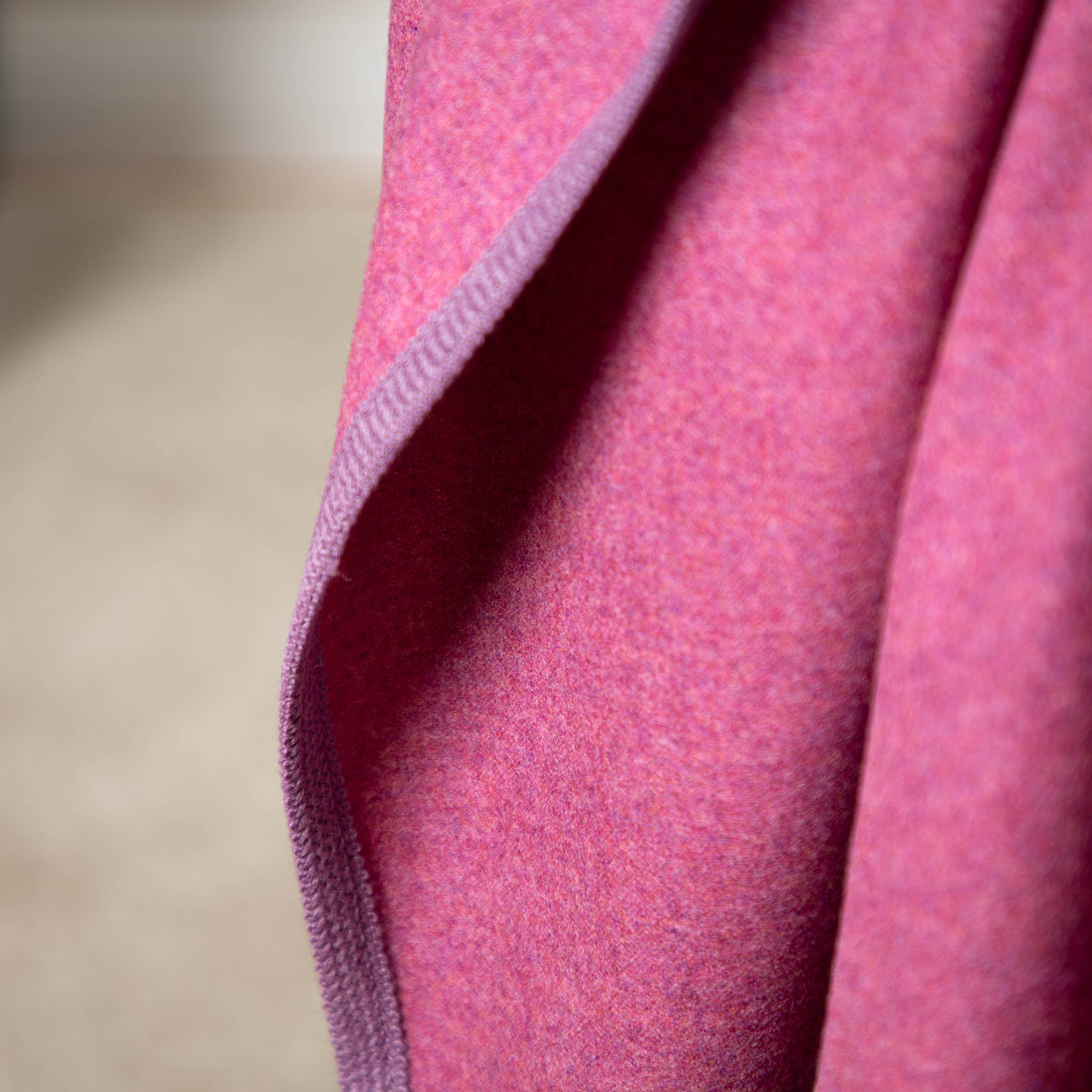 lodendecke-sommerdecke-wollplaid-pink-6