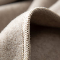 lodendecke_aus_merinowolle-mongolei-ungefarbt-beige-13_f74a73c1-0243-40f2-aff1-cb3b019794e1